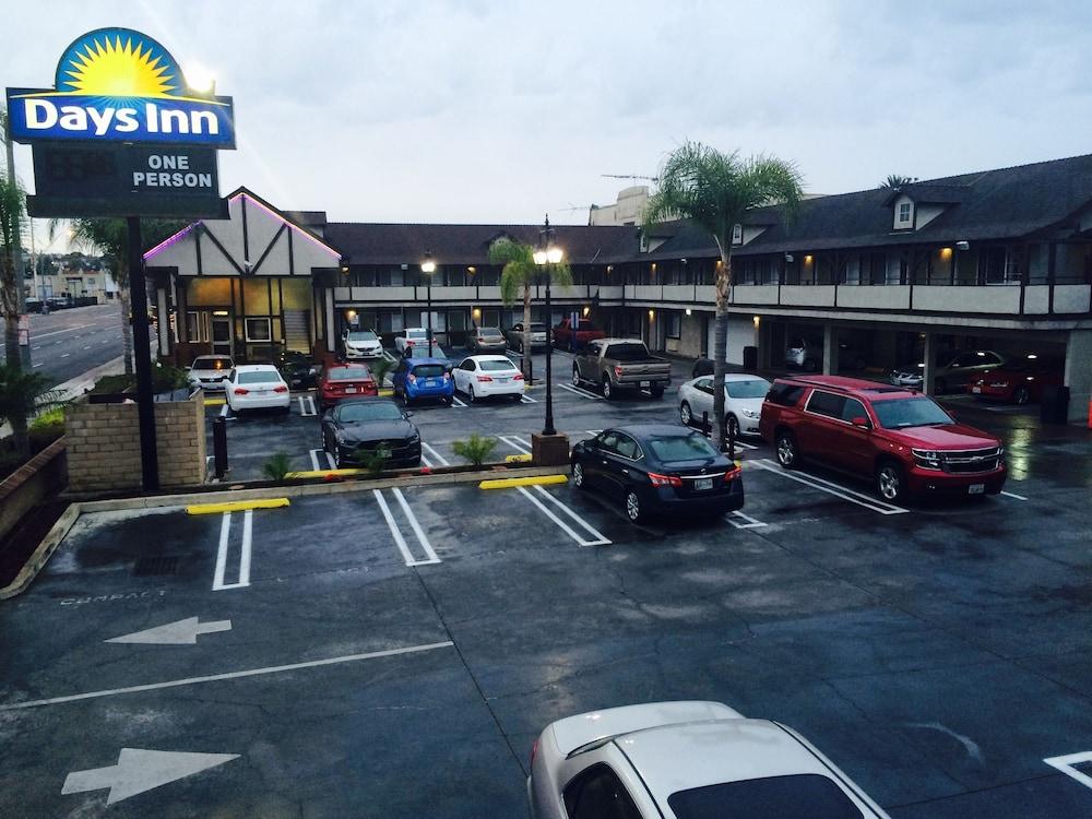 Cabana Inn & Suites Long Beach Exterior photo